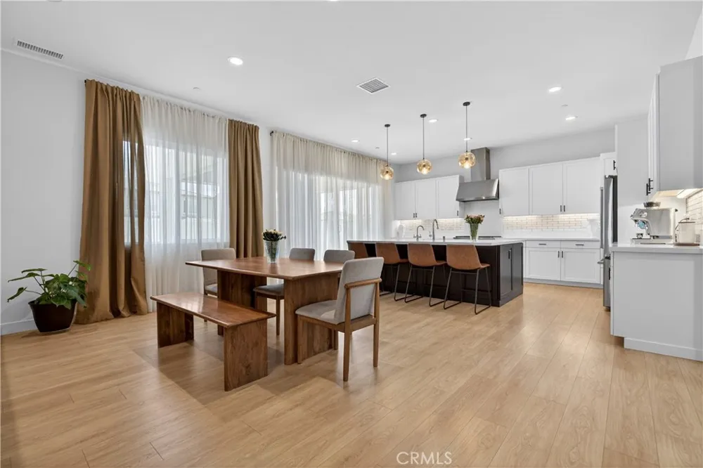 17728 Ridgeline Court #A Canyon Country, CA 91350