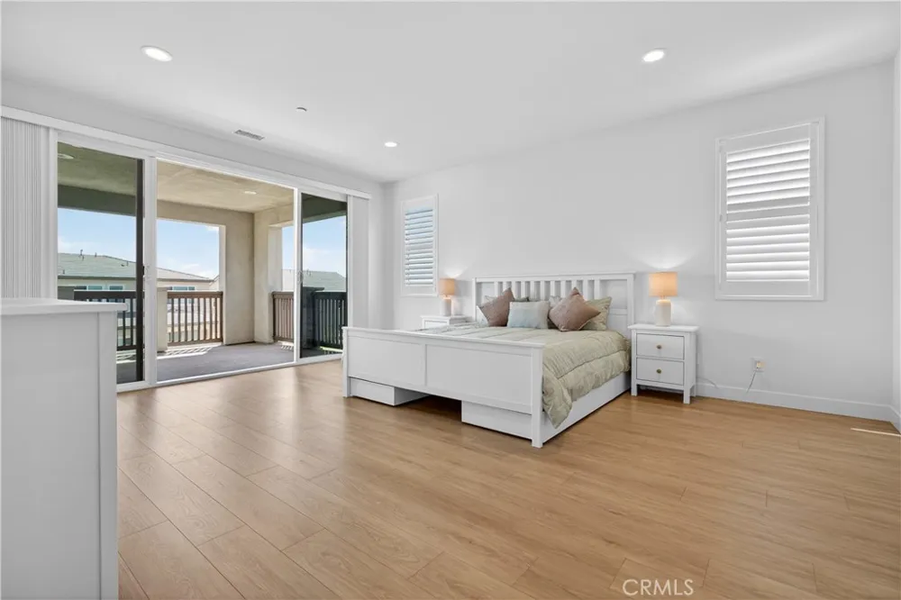 17728 Ridgeline Court #A Canyon Country, CA 91350