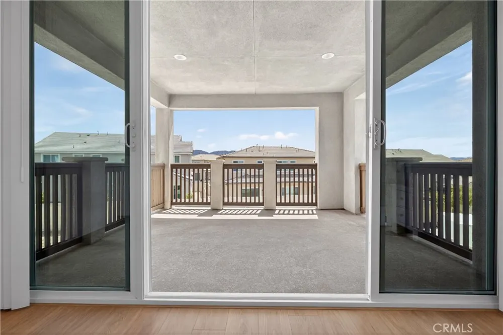 17728 Ridgeline Court #A Canyon Country, CA 91350