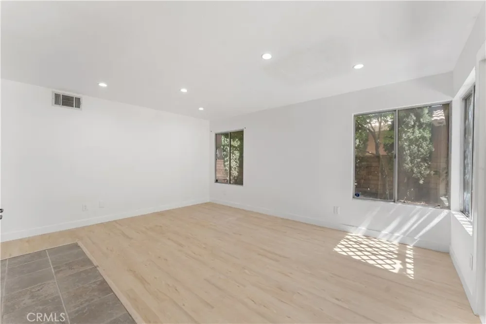 40059 Lloyds Court Palmdale, CA 93551