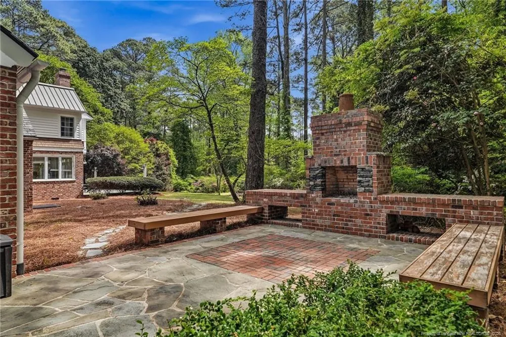 285 Bethesda Road NE Southern Pines, NC 28387