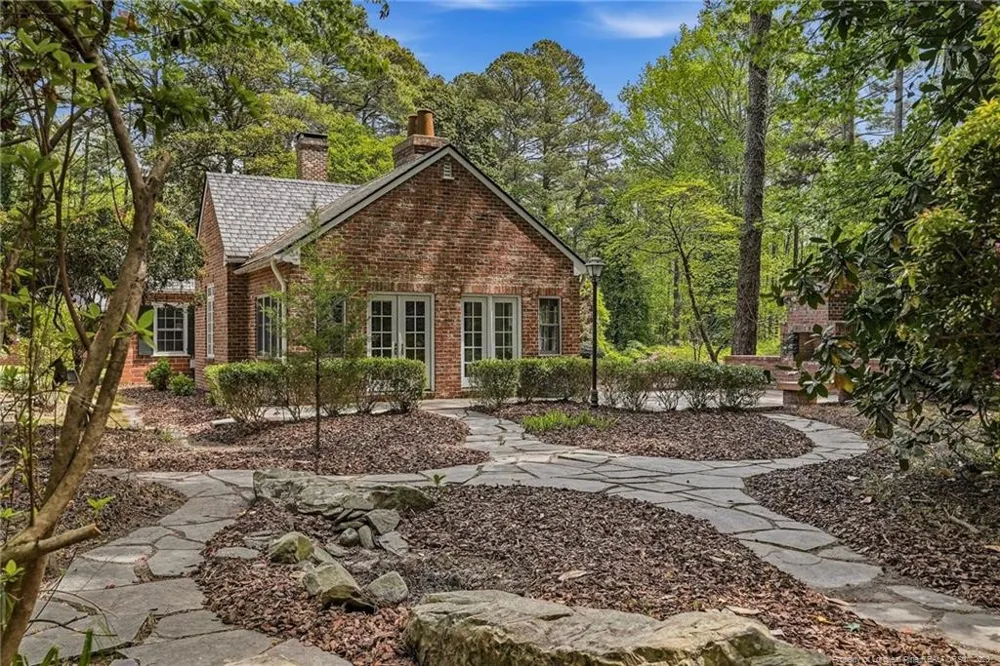 285 Bethesda Road NE Southern Pines, NC 28387