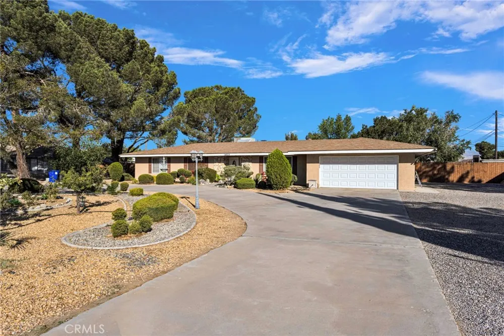 14275 Gayhead Apple Valley, CA 92307