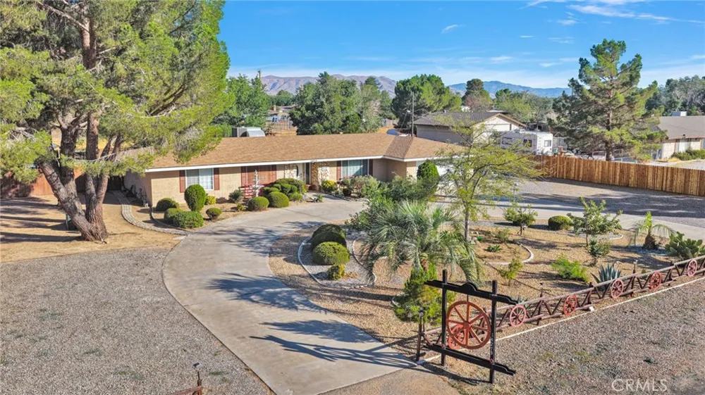 14275 Gayhead Apple Valley, CA 92307