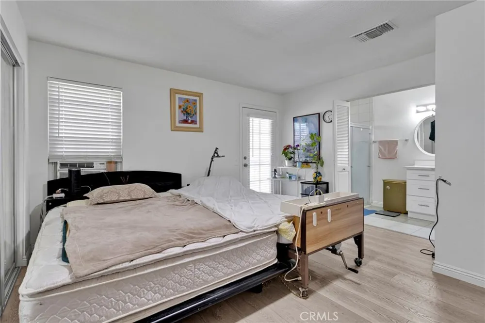 14275 Gayhead Apple Valley, CA 92307
