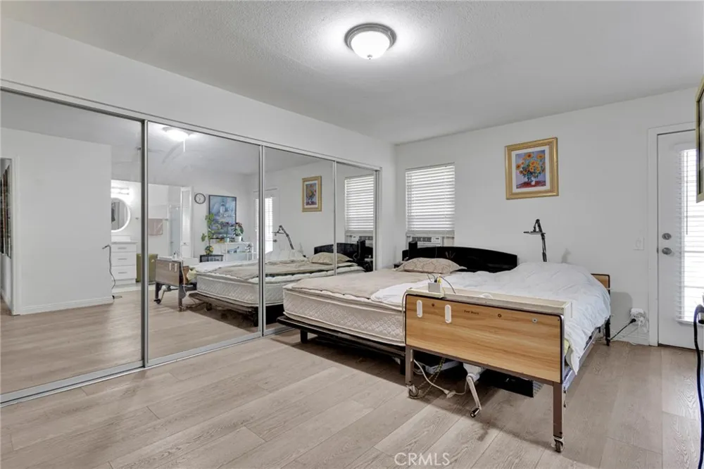 14275 Gayhead Apple Valley, CA 92307