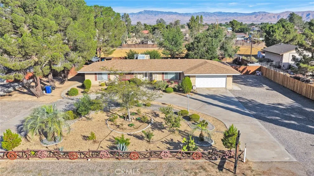 14275 Gayhead Apple Valley, CA 92307