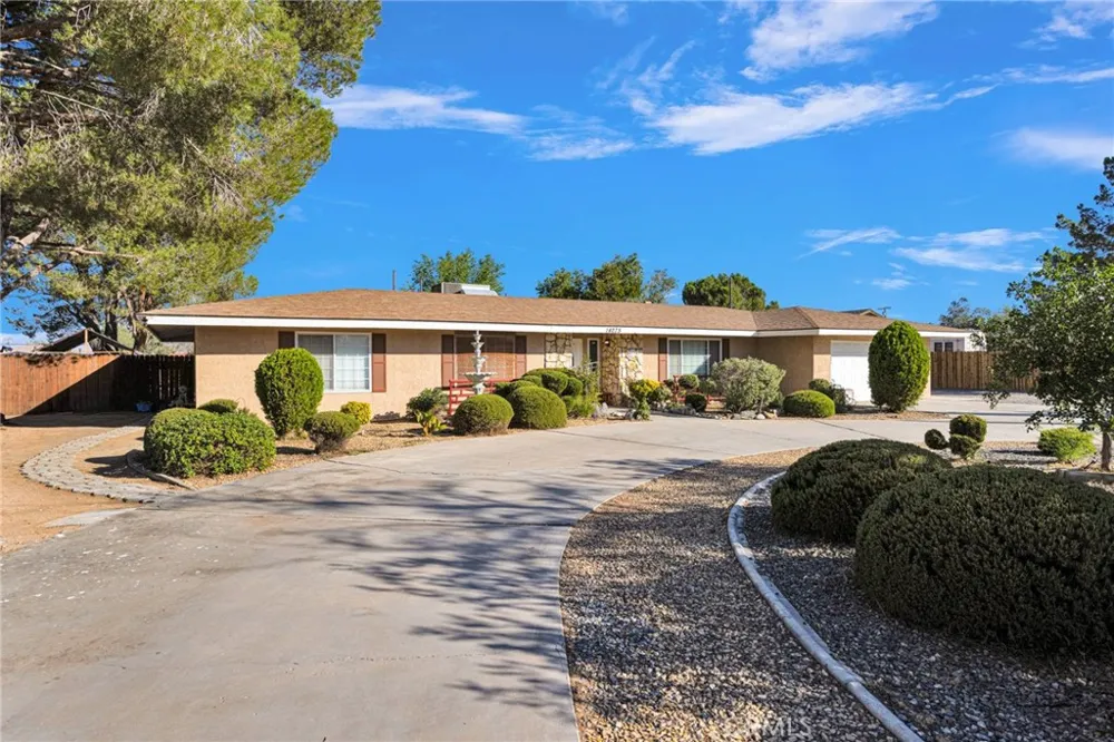 14275 Gayhead Apple Valley, CA 92307