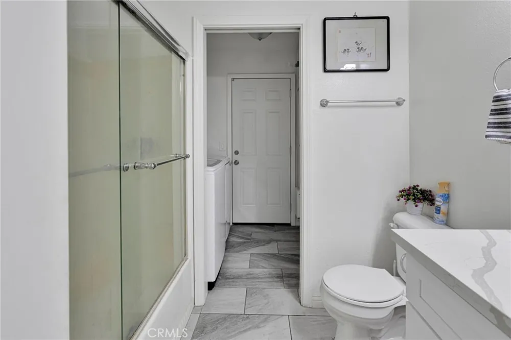 14275 Gayhead Apple Valley, CA 92307
