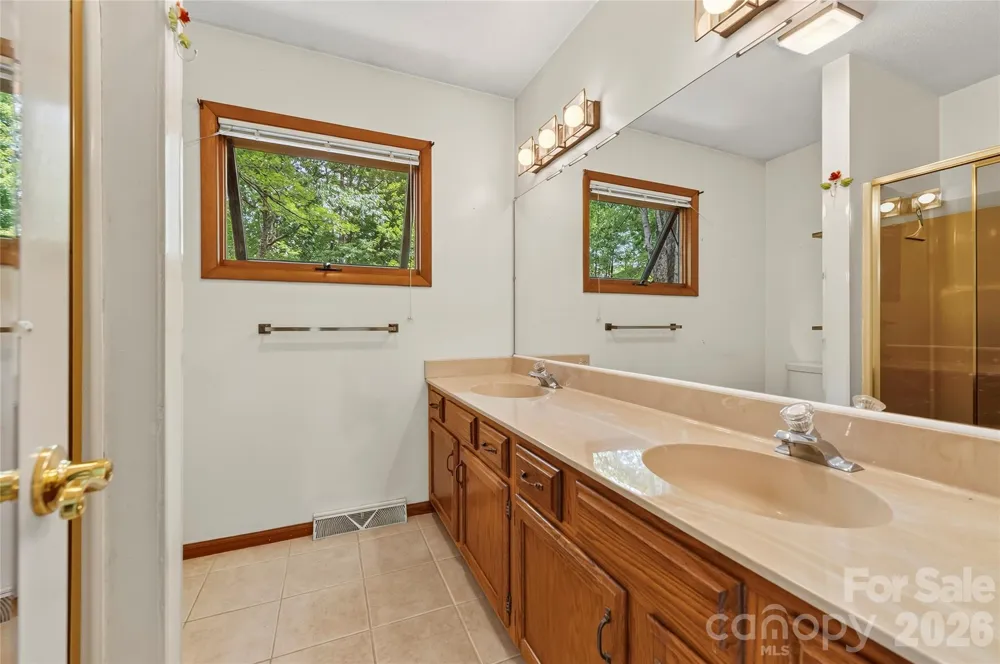 109 Usdasdi Drive #U19 L020B Brevard, NC 28712