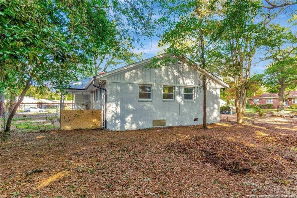 216 Speller Street Laurinburg, NC 28352