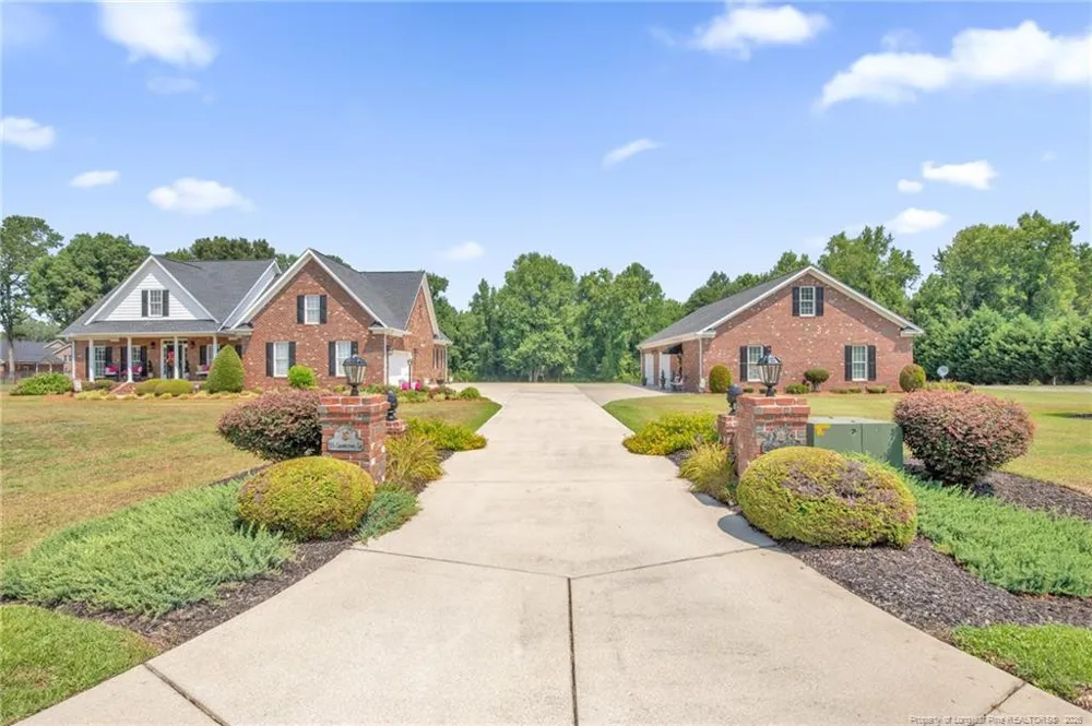 55 Creek Stone Lane Autryville, NC 28318