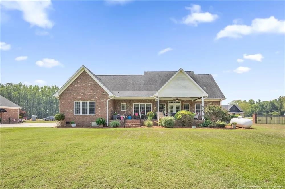 55 Creek Stone Lane Autryville, NC 28318