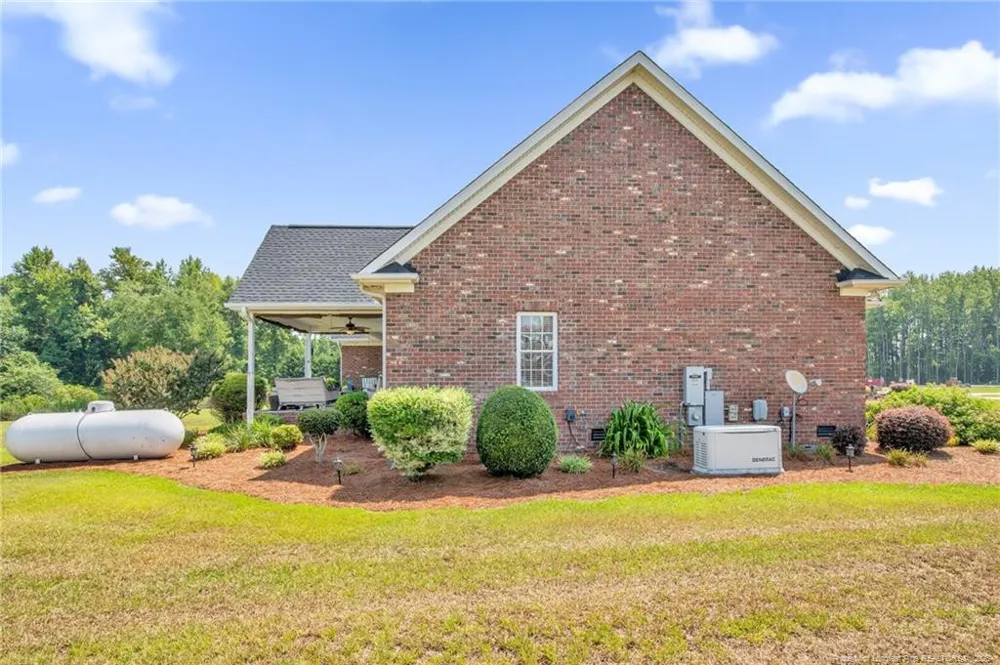 55 Creek Stone Lane Autryville, NC 28318