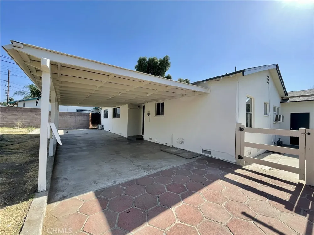 1112 Devon Redlands, CA 92374
