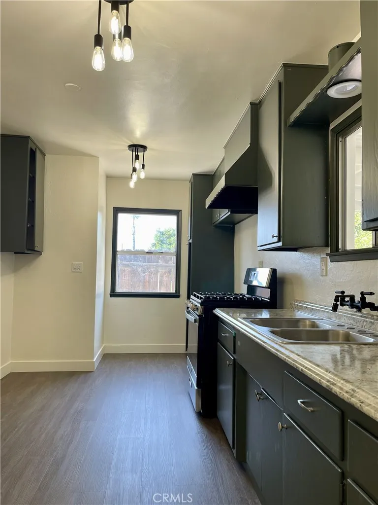 1112 Devon Redlands, CA 92374