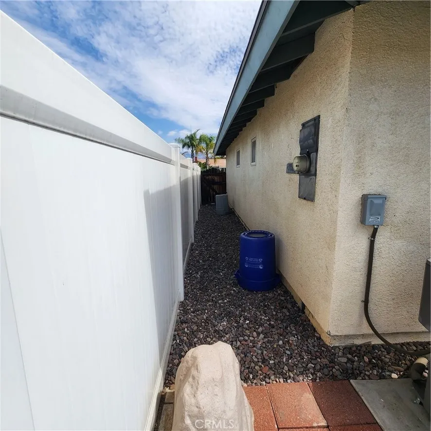 35595 Ramada Ln. Yucaipa, CA 92399