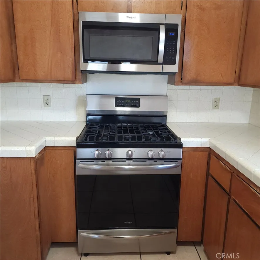 35595 Ramada Ln. Yucaipa, CA 92399
