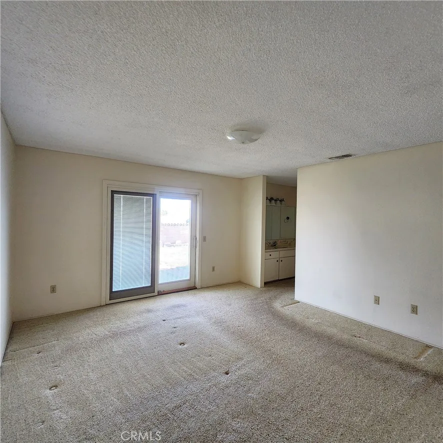 35595 Ramada Ln. Yucaipa, CA 92399