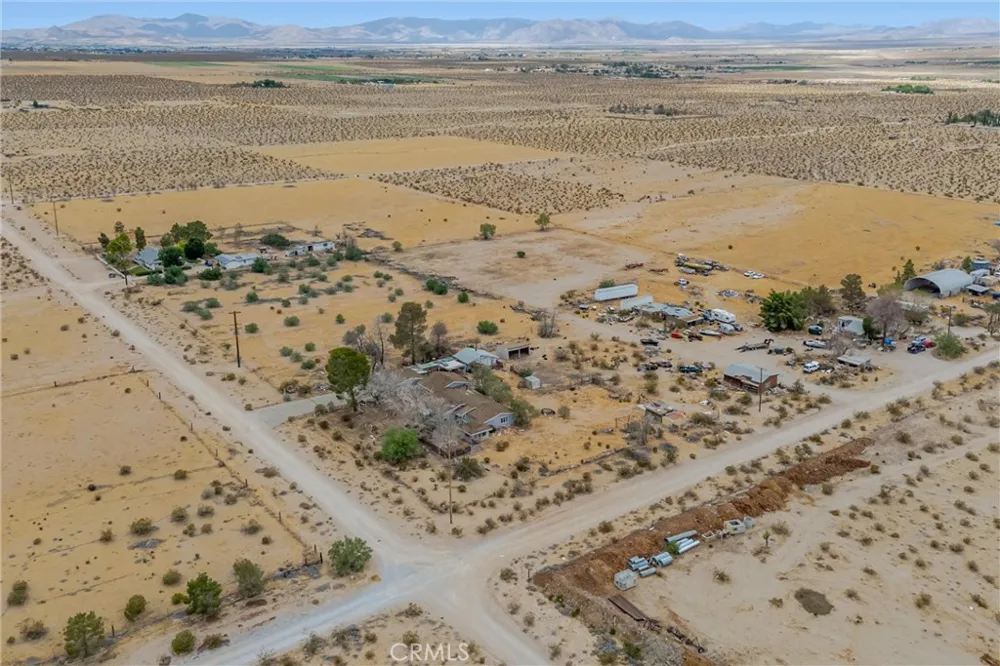 38484 Foothill Road Lucerne Valley, CA 92356