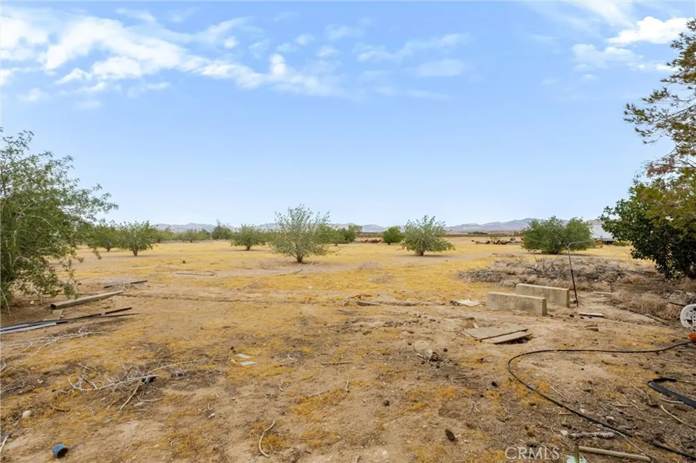38484 Foothill Road Lucerne Valley, CA 92356