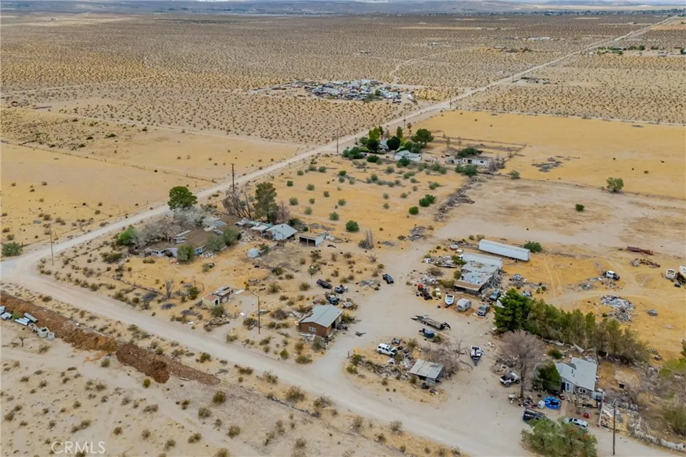 38484 Foothill Road Lucerne Valley, CA 92356