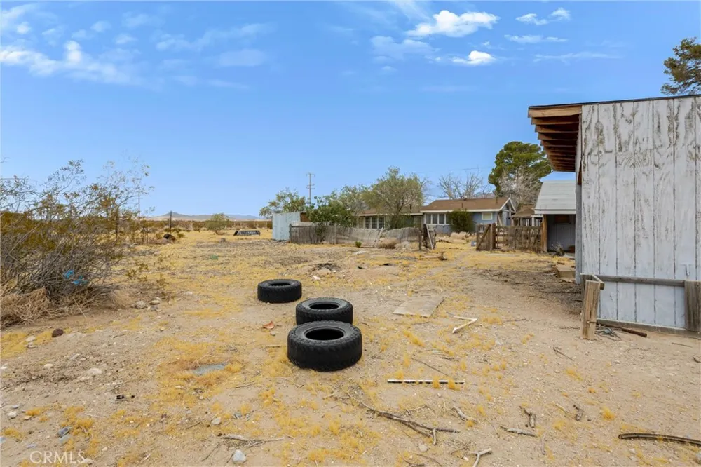 38484 Foothill Road Lucerne Valley, CA 92356