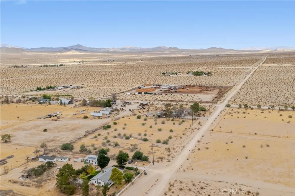 38484 Foothill Road Lucerne Valley, CA 92356