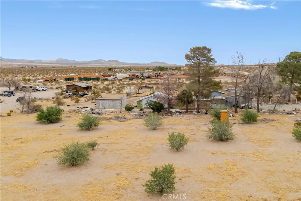 38484 Foothill Road Lucerne Valley, CA 92356