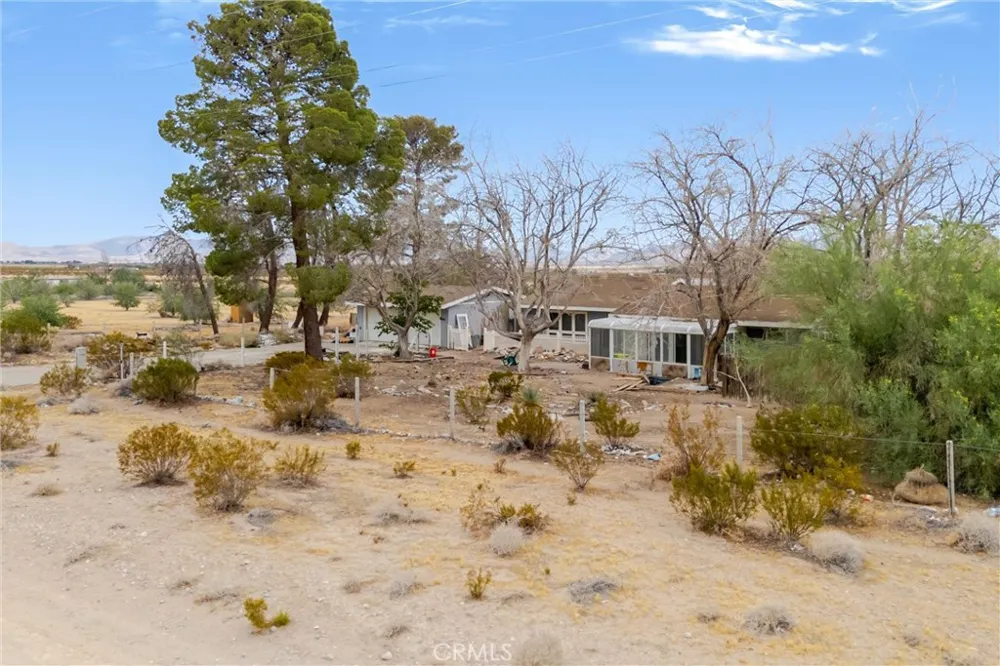 38484 Foothill Road Lucerne Valley, CA 92356