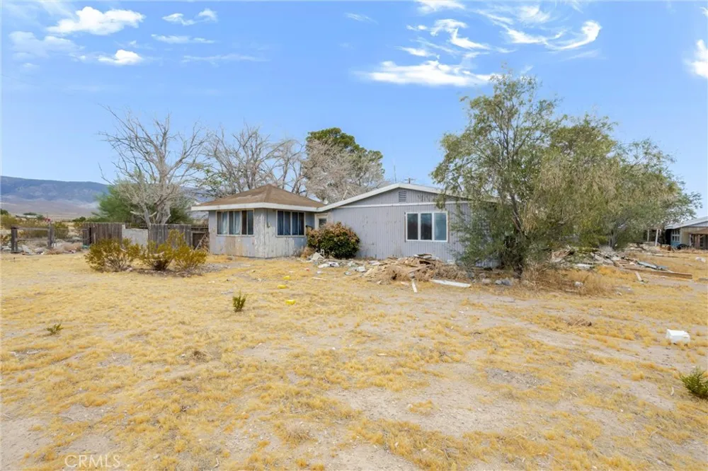 38484 Foothill Road Lucerne Valley, CA 92356