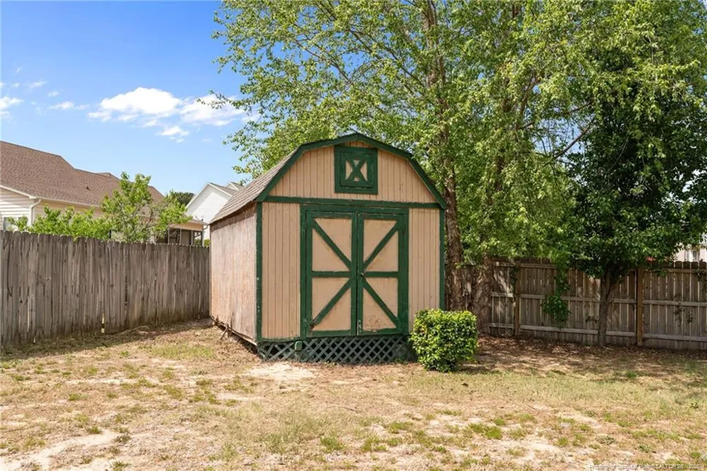 109 Canyon Ct Court Sanford, NC 27332