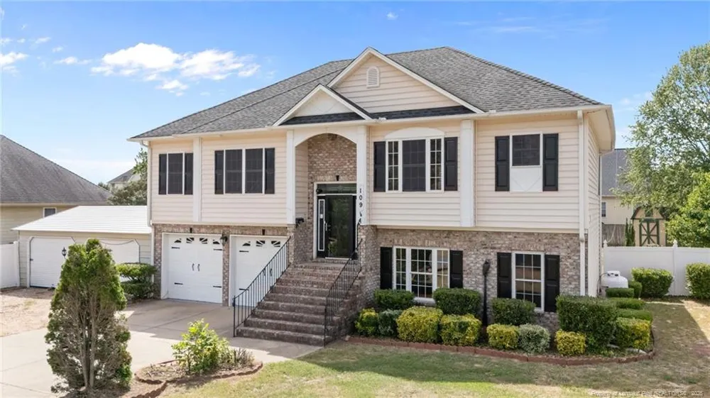 109 Canyon Ct Court Sanford, NC 27332