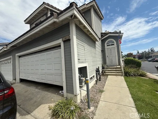 6773 Foxcroft Court Chino, CA 91710