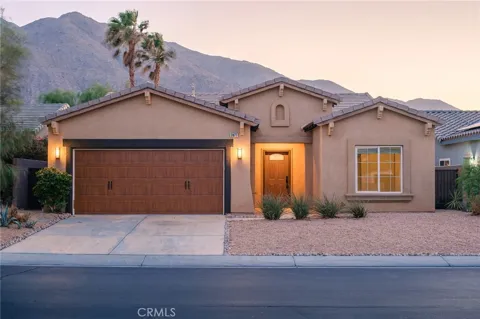 3971 Vista Dunes