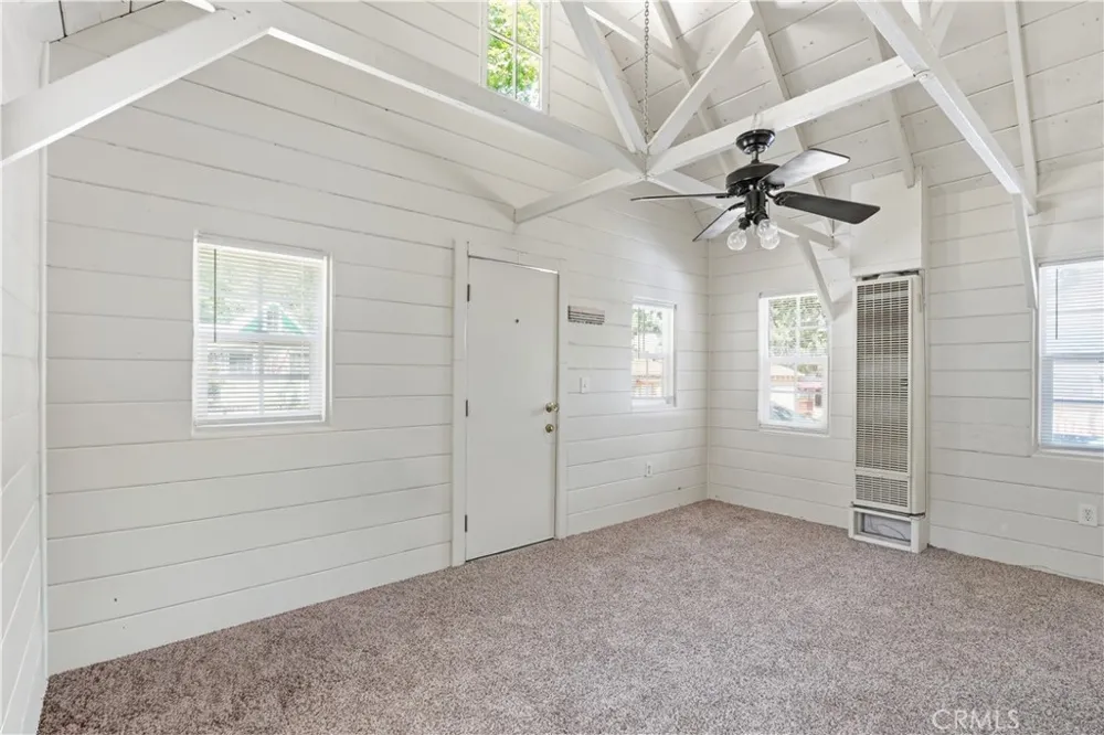 369 Log Crestline, CA 92325
