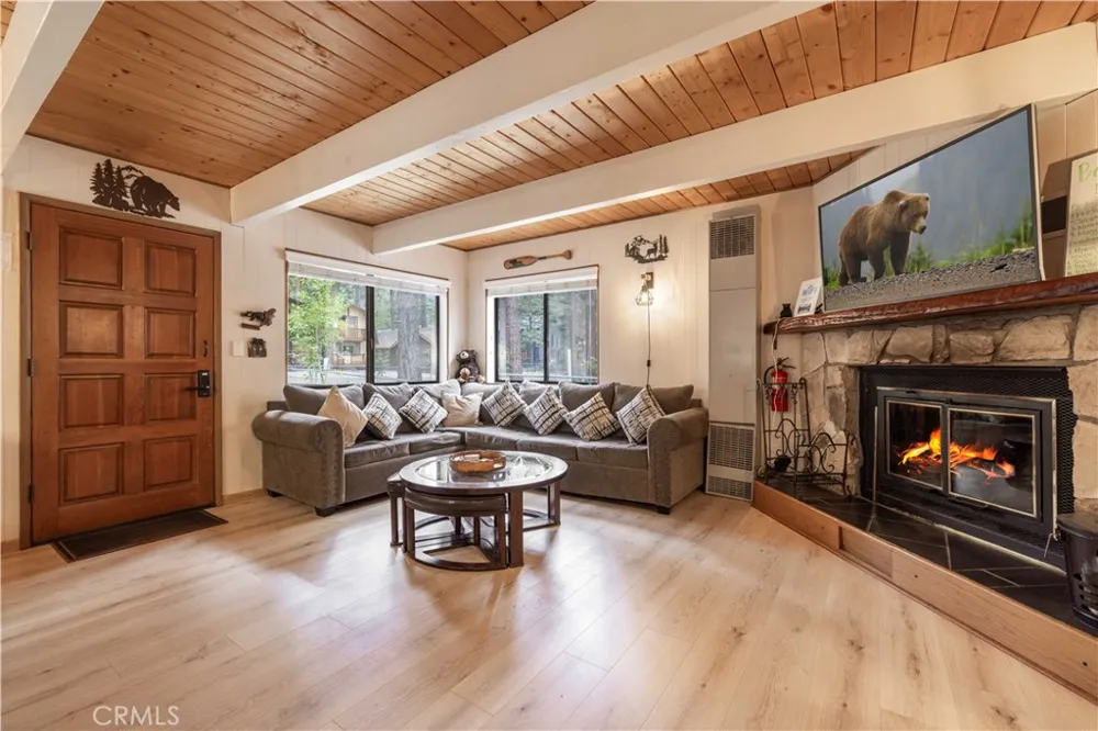 42754 La Cerena Big Bear Lake, CA 92315