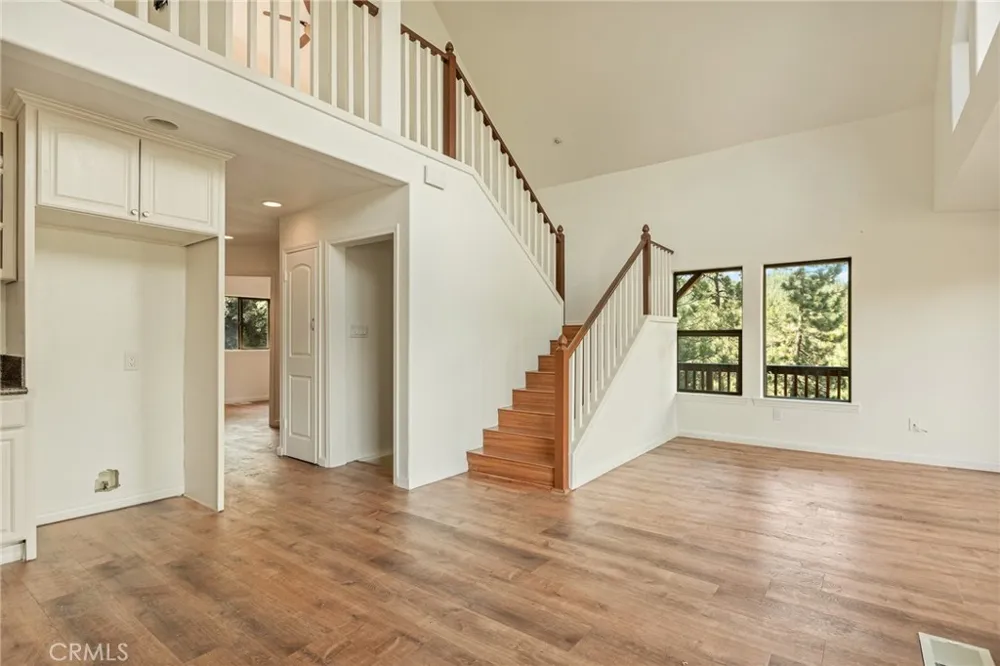 32792 Deer Lick Drive Running Springs, CA 92382