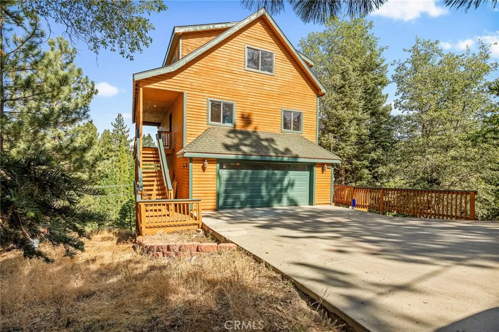 32792 Deer Lick Drive Running Springs, CA 92382