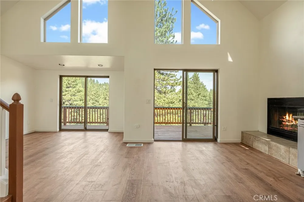32792 Deer Lick Drive Running Springs, CA 92382