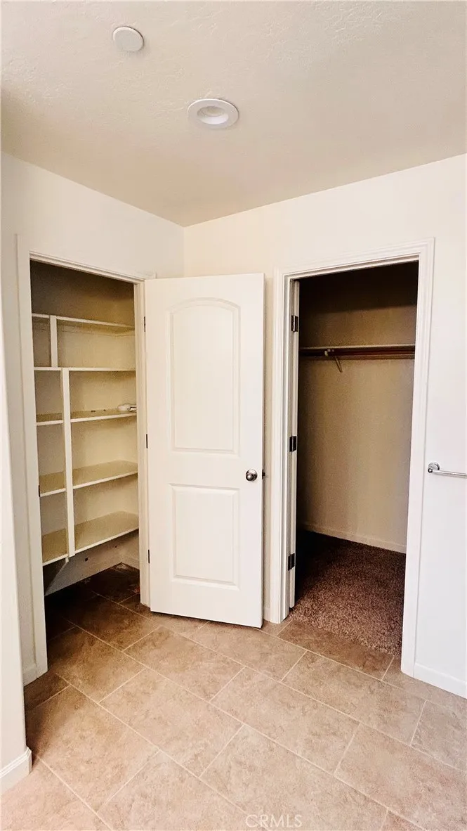 2035 W Chianti Way Hanford, CA 93230
