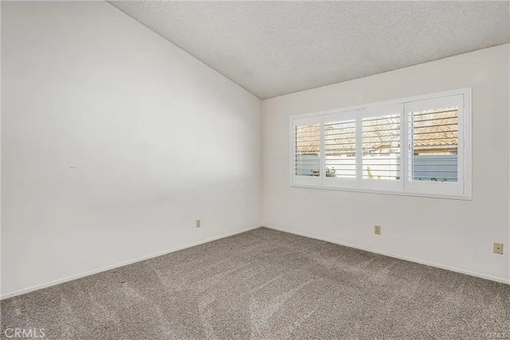 1024 Hogan Banning, CA 92220