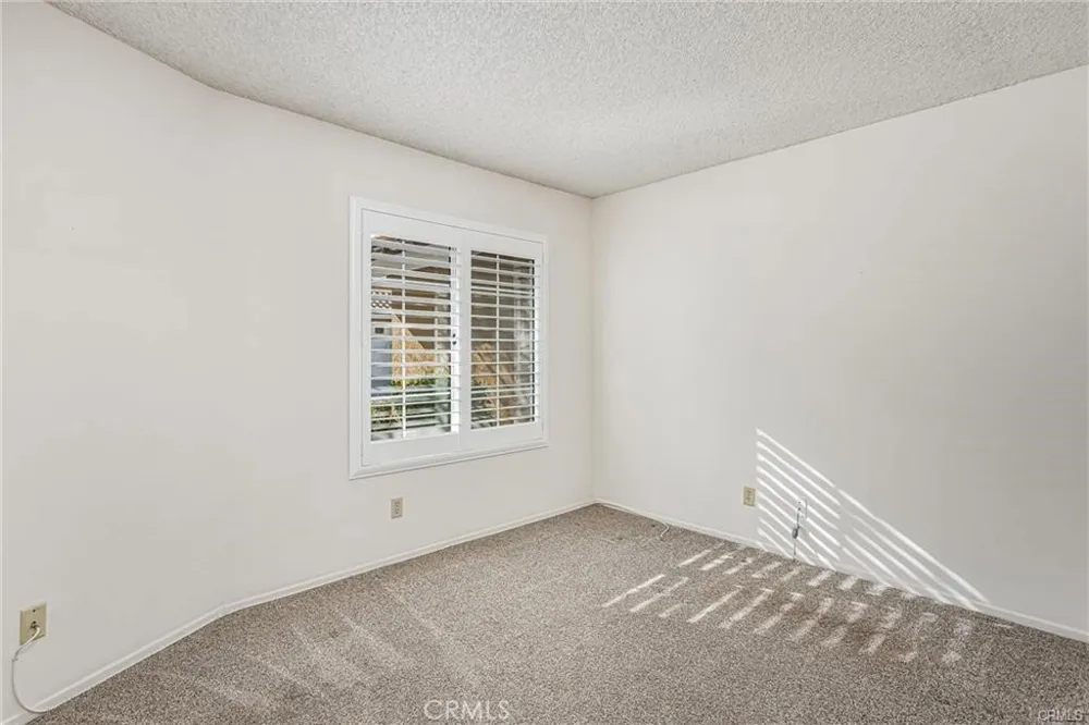 1024 Hogan Banning, CA 92220