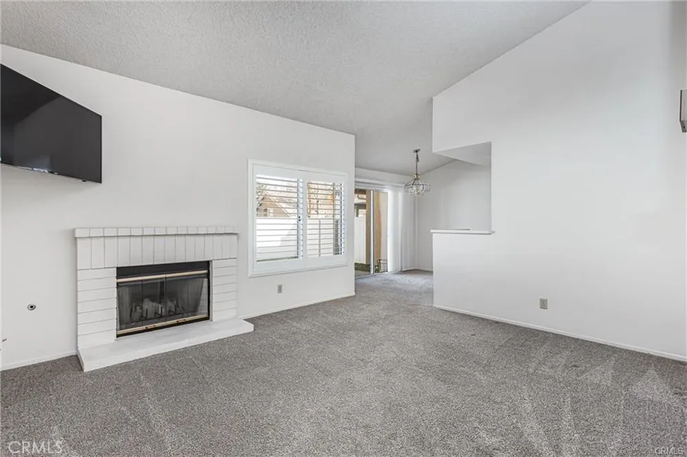 1024 Hogan Banning, CA 92220