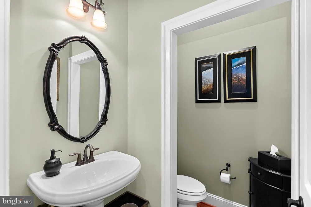 20319 TANAGER PLACE Leesburg, VA 20175