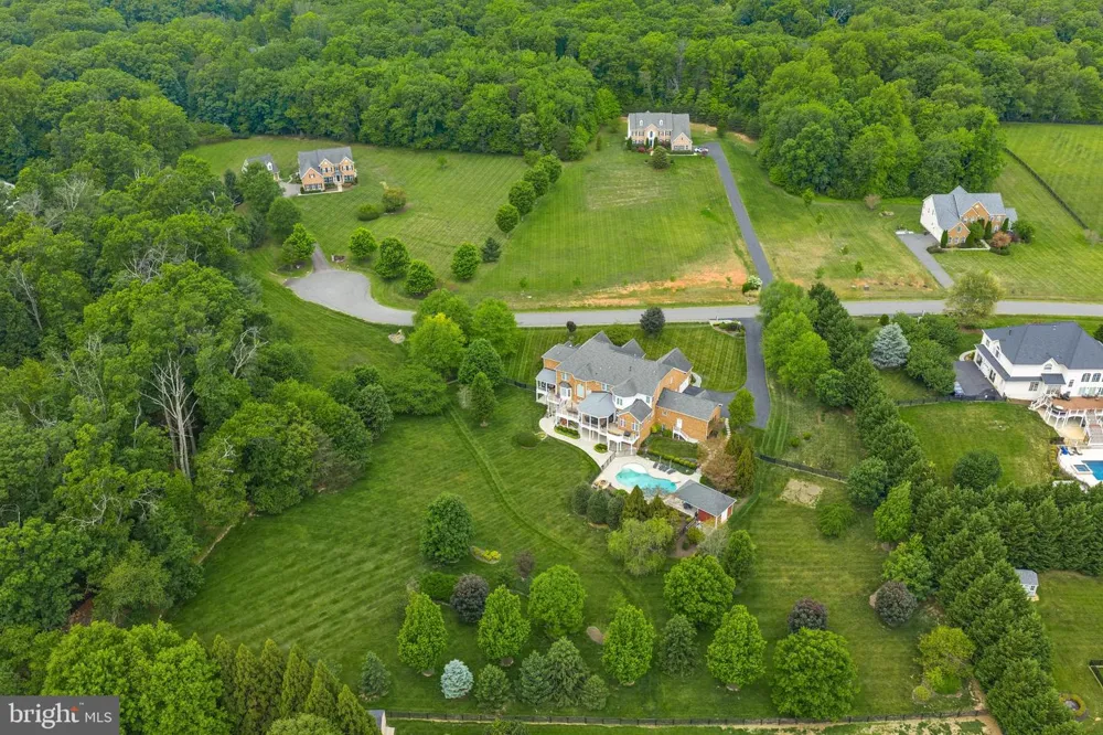 20319 TANAGER PLACE Leesburg, VA 20175