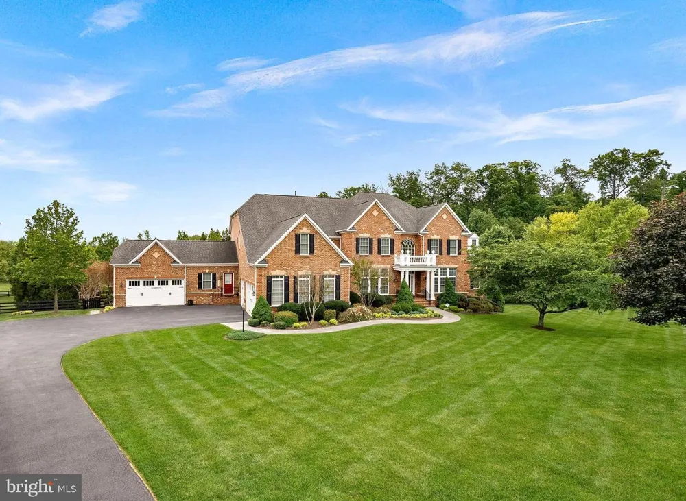 20319 TANAGER PLACE Leesburg, VA 20175