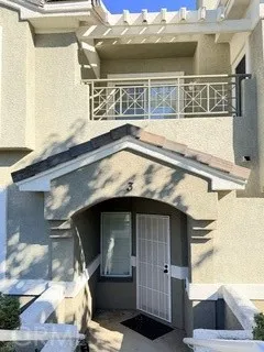 2261 S Indigo Hills #3