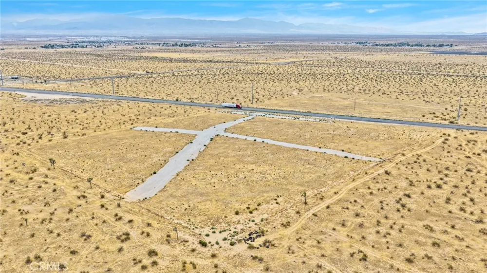 NW Us-395 Adelanto, CA 92301
