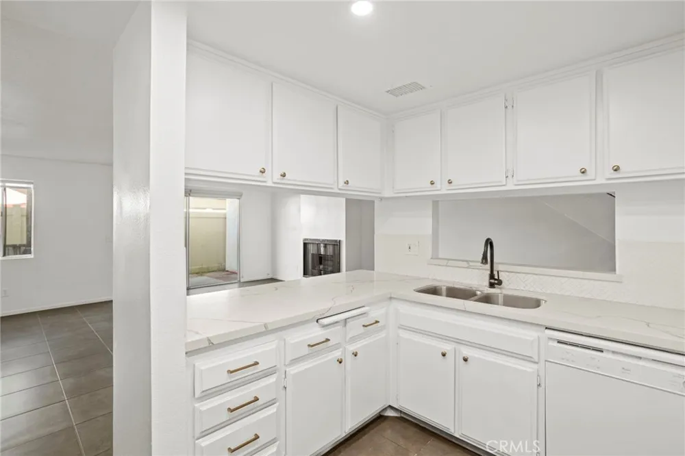 1164 Mohave Drive Colton, CA 92324